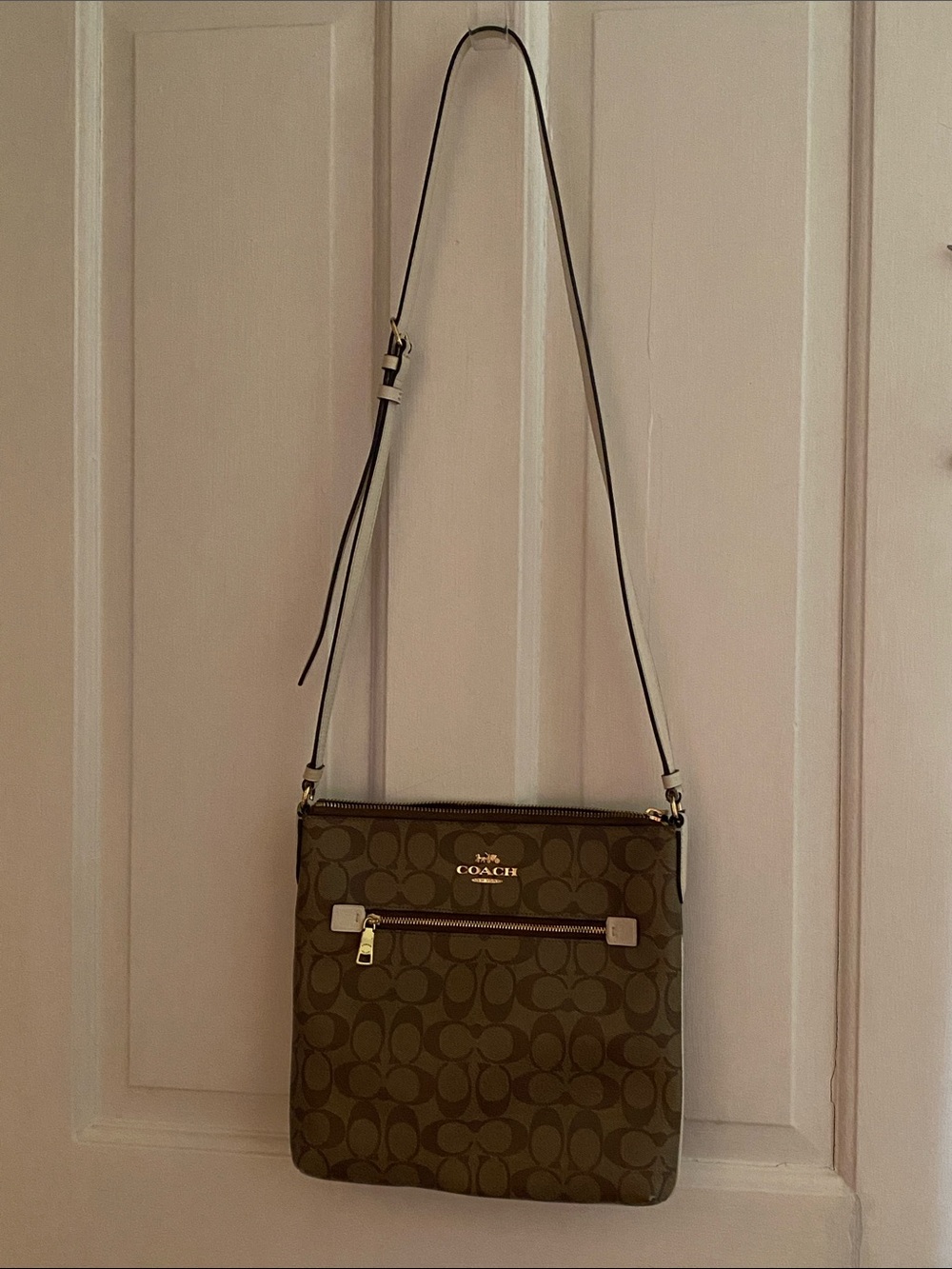 Coach Mini Rown File Bag Crossbody with Front Zip Tan Cream